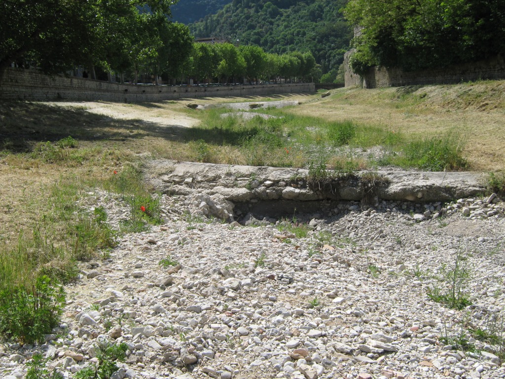  - MANUFATTI PRIMA DELL'INTERVENTO